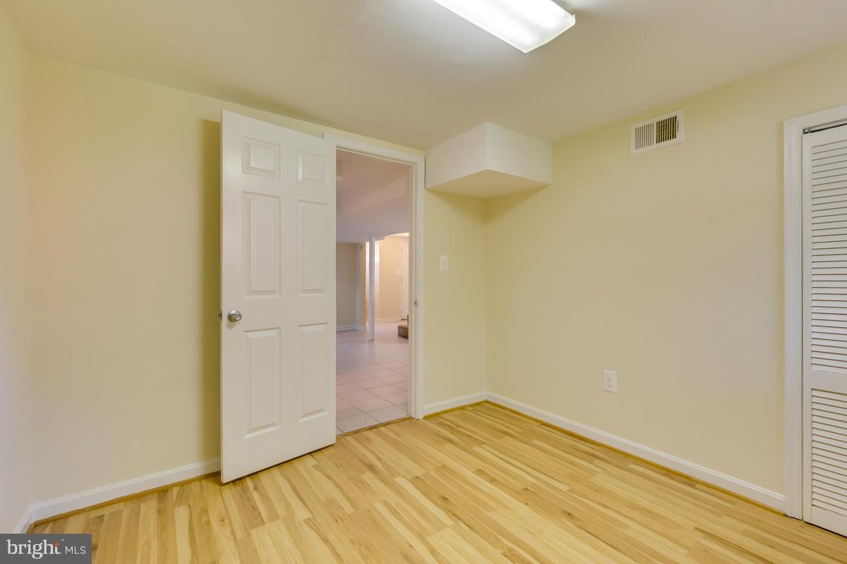 407 Royalton Road Silver Spring, MD 20901 - Photo 6 of 30 a view of empty room