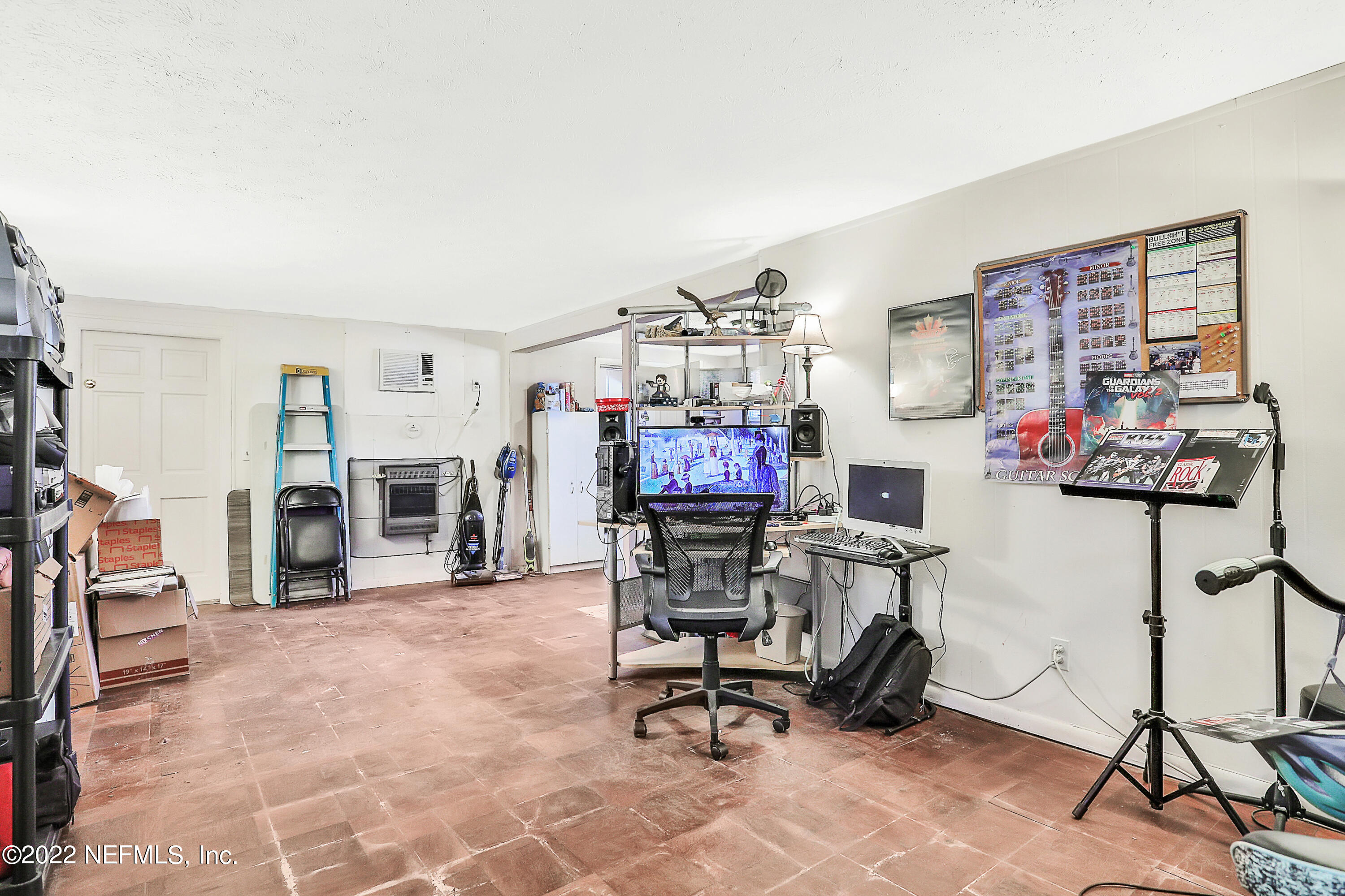 6129 Temple Road Jacksonville, FL 32217 - Photo 11 of 18 Den Access Through Kithchen
