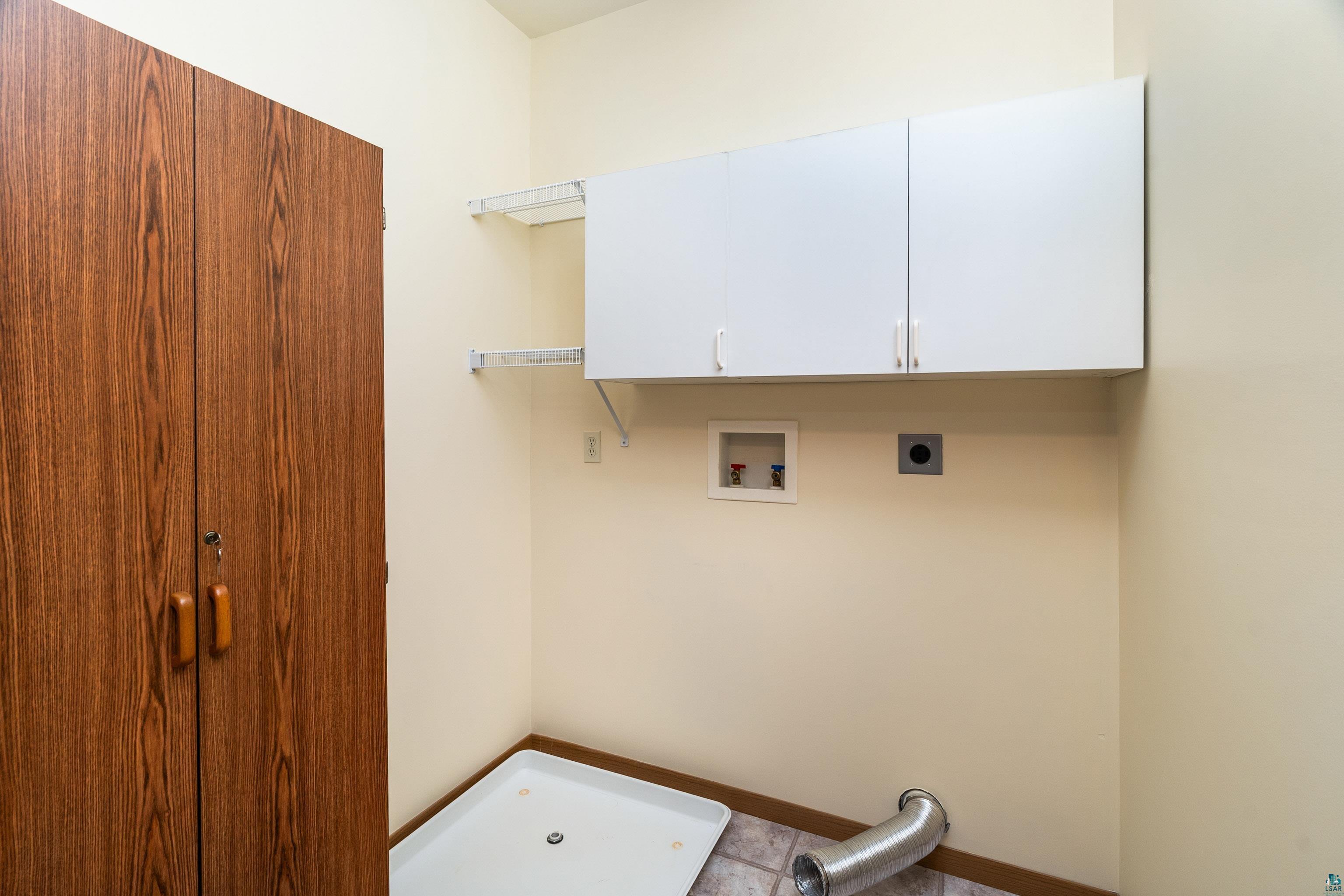 4042 Haines Road, Unit 302 Duluth, MN 55811 - Photo 16 of 31 Gallery Image 16