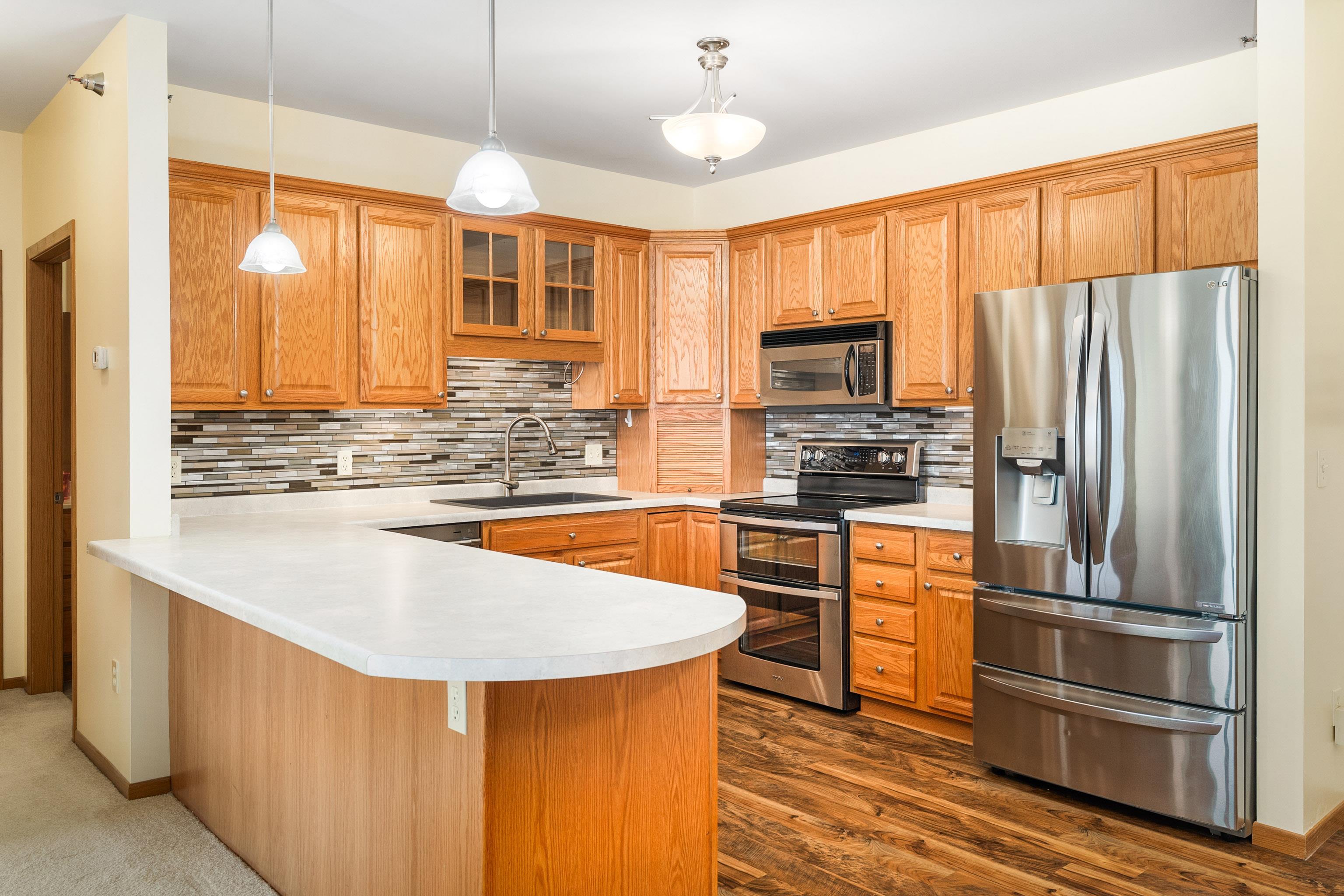 4042 Haines Road, Unit 302 Duluth, MN 55811 - Photo 4 of 31 Gallery Image 4