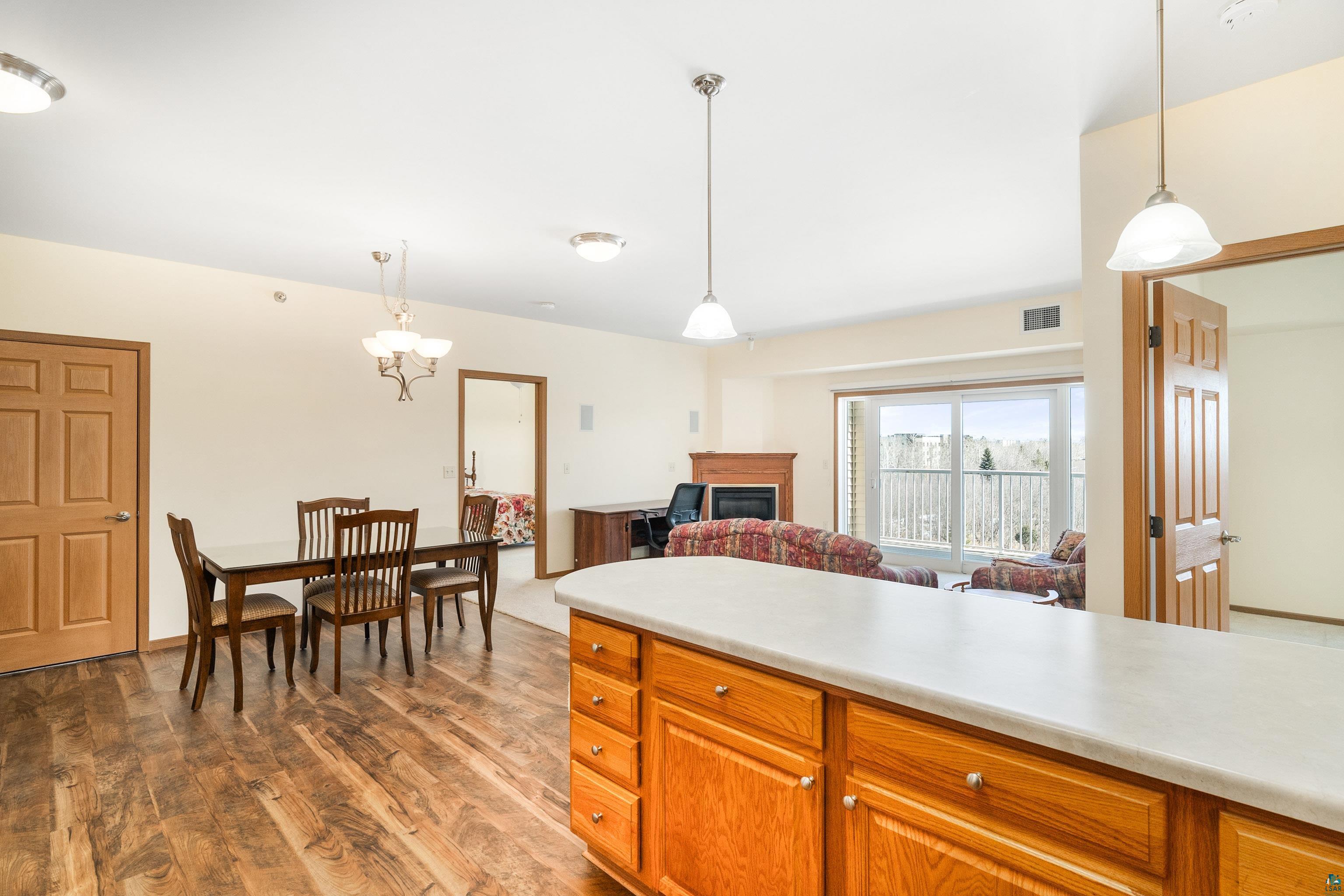 4042 Haines Road, Unit 302 Duluth, MN 55811 - Photo 7 of 31 Gallery Image 7