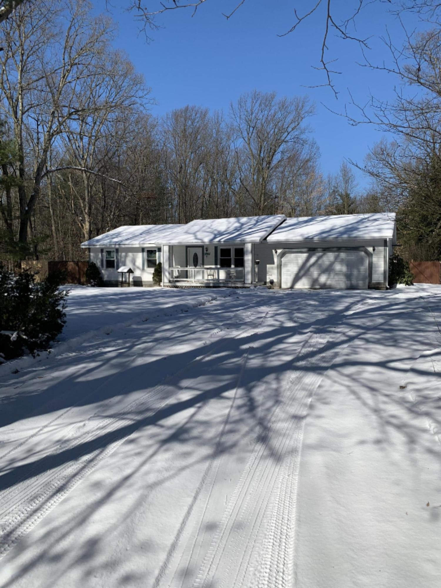 2924 West Fruitport Rd. Spring Lake, MI 49456 - Photo 1 of 12 IMG_0134