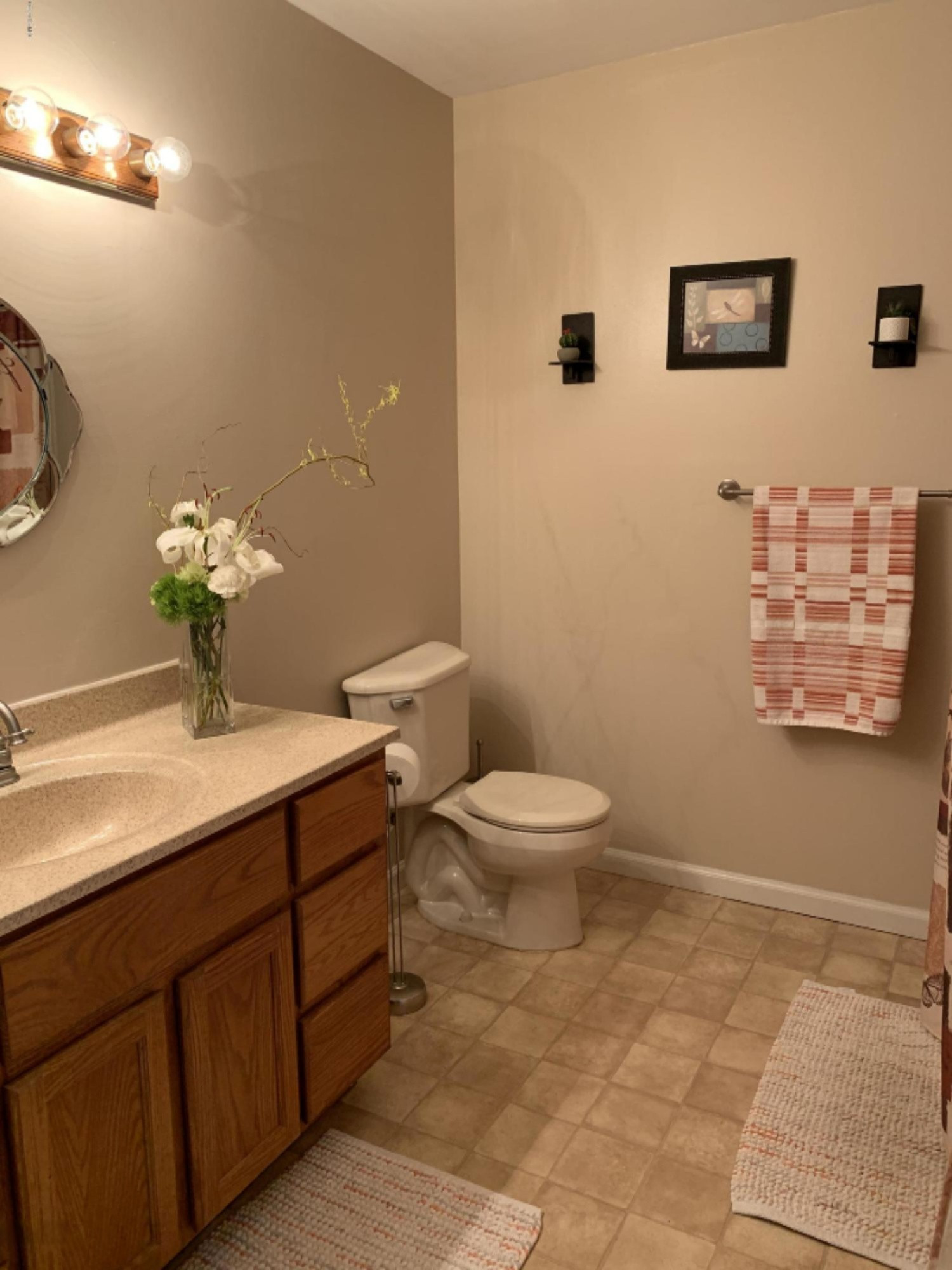 2924 West Fruitport Rd. Spring Lake, MI 49456 - Photo 10 of 12 IMG_0088