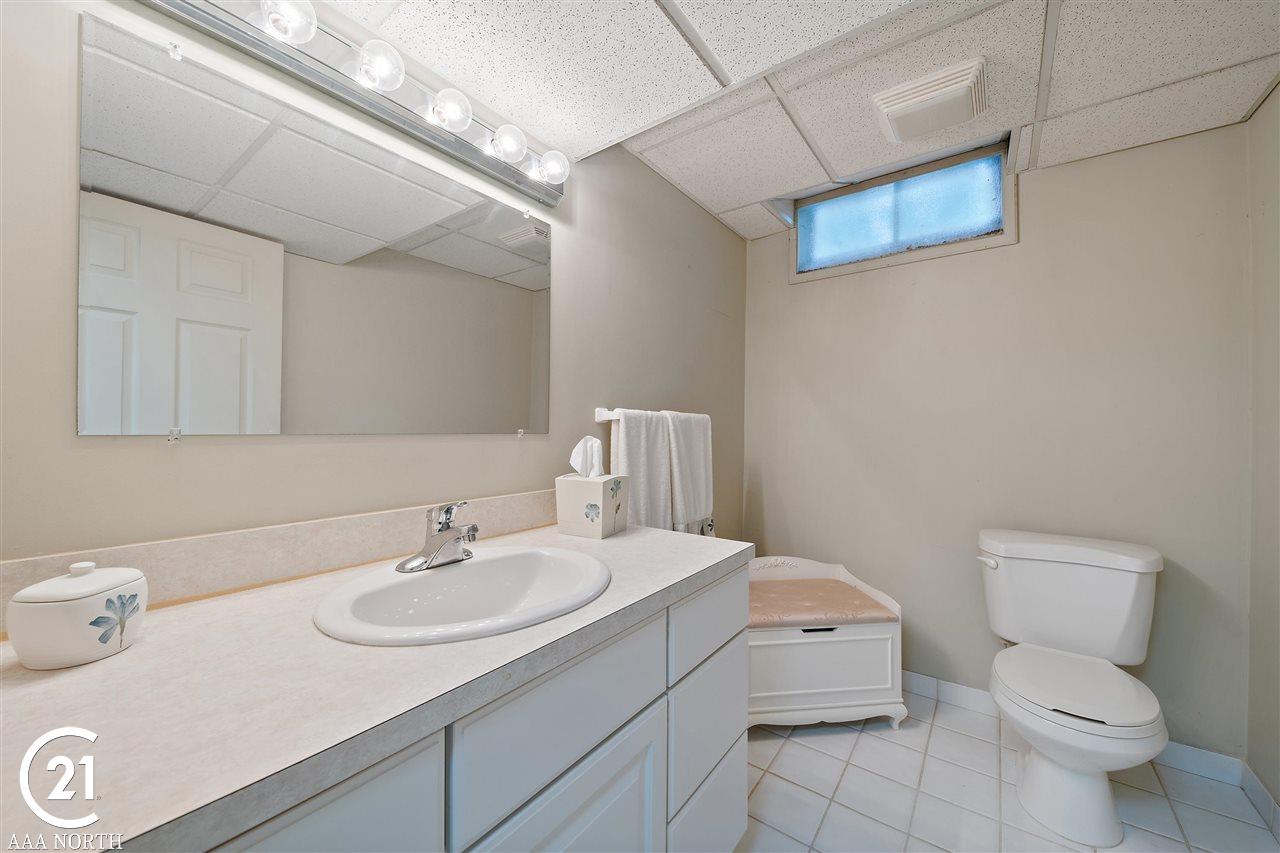 1805 Thomas Rochester Hills Rochester, MI 48309 - Photo 39 of 42