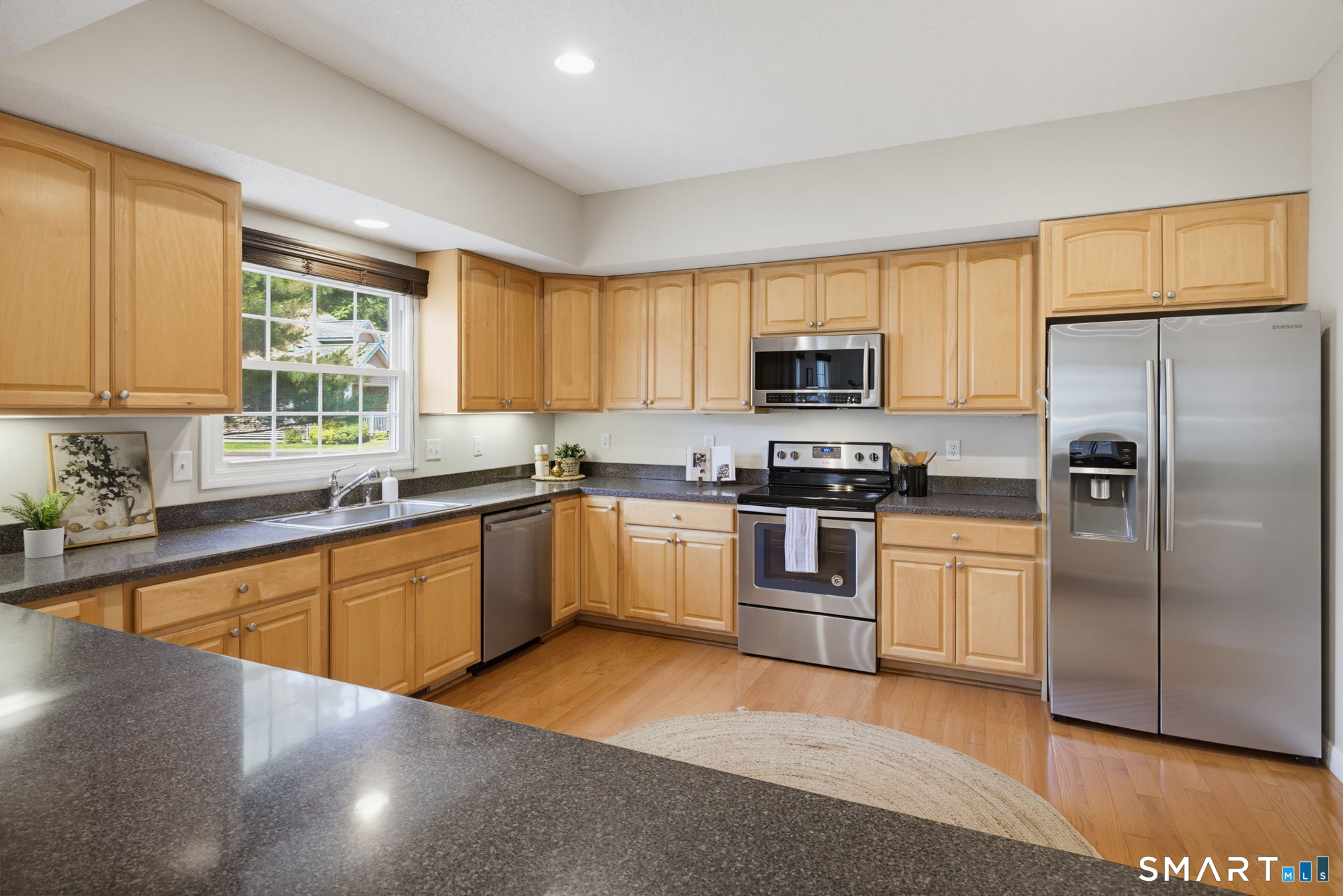 175 Oliver Way, Unit 175 Bloomfield, CT 06002 - Photo 6 of 20