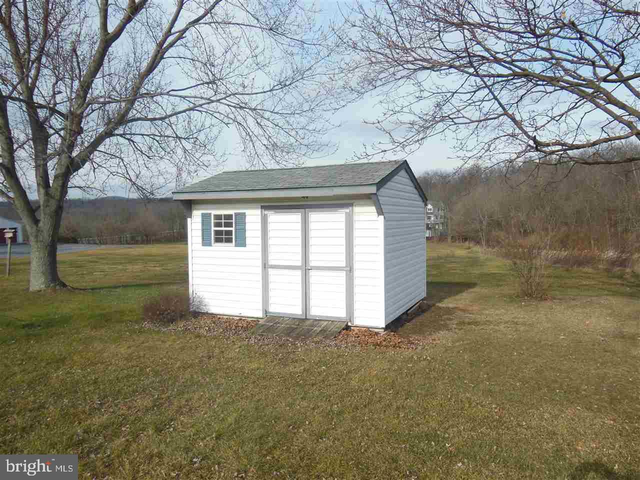 44 Quaker Church Road York Springs, PA 17372 - Photo 8 of 32 Gallery Image 8
