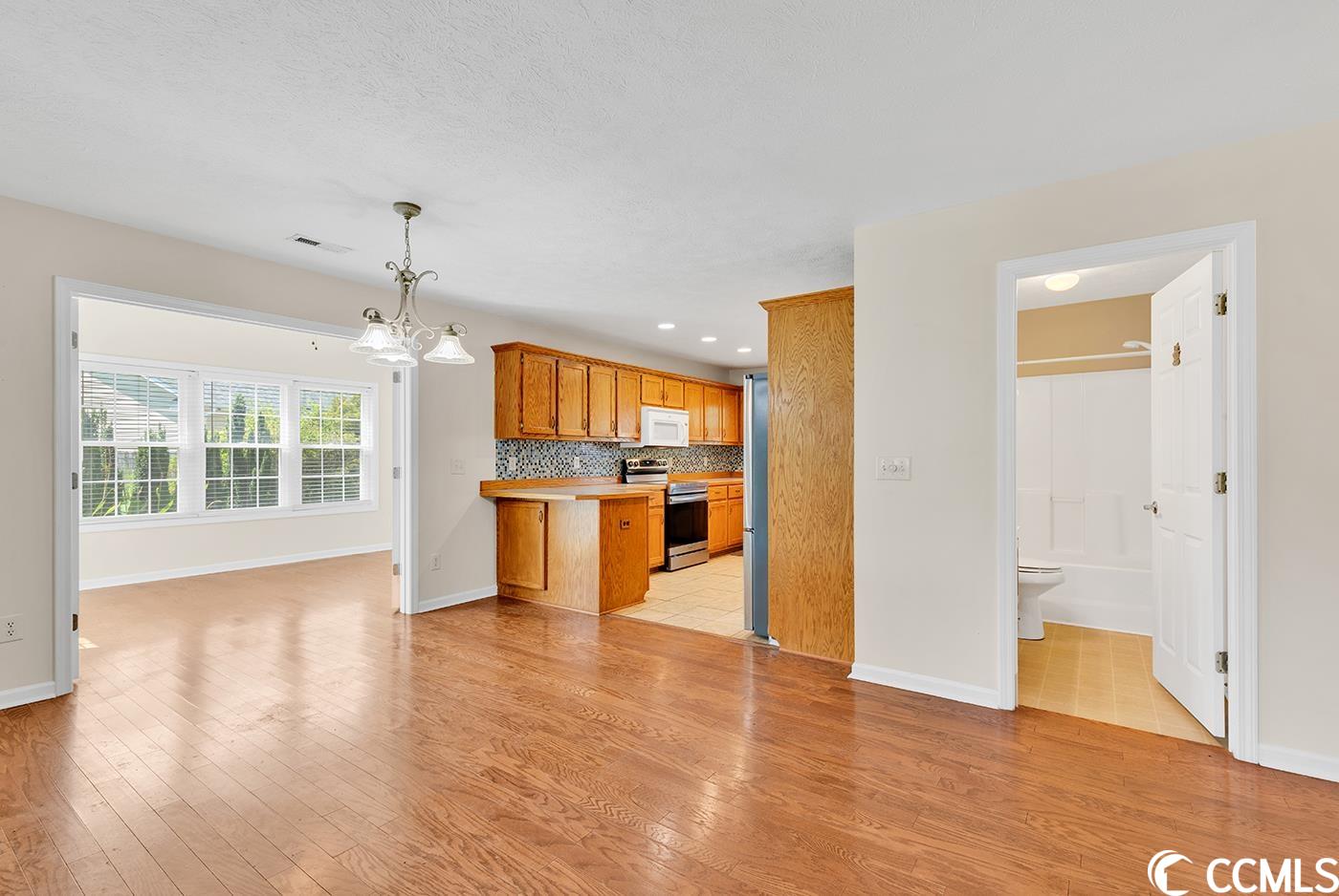 9567 Benji Drive Murrells Inlet, SC 29576 - Photo 8 of 35 Gallery Image 8