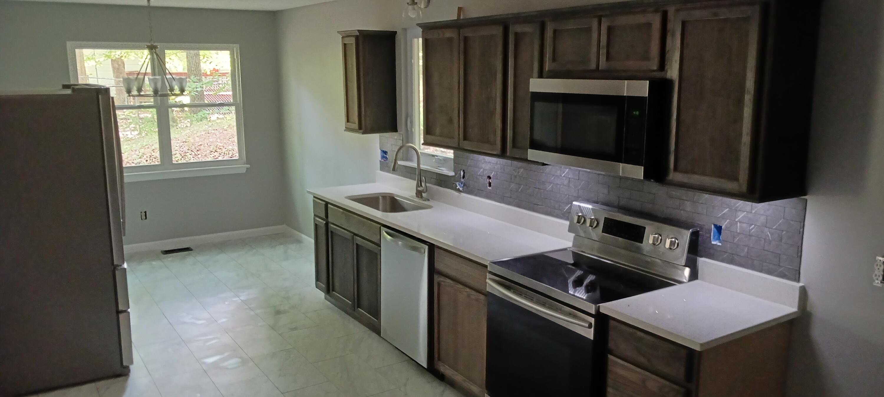 525 Brown Road Chattanooga, TN 37421 - Photo 4 of 47 20230606_160948