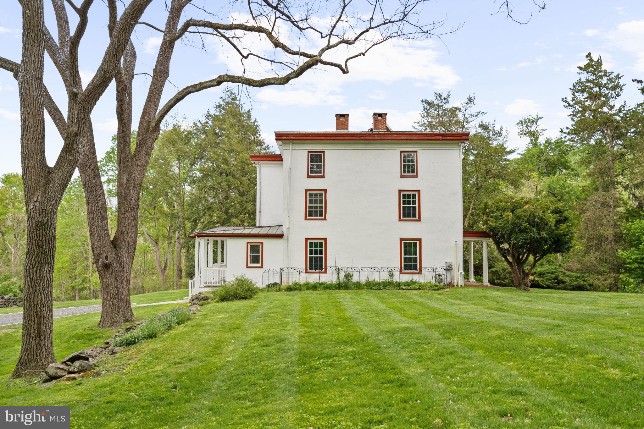 95 Indian Spring Road Media, PA 19063 - Photo 6 of 118 Side of House