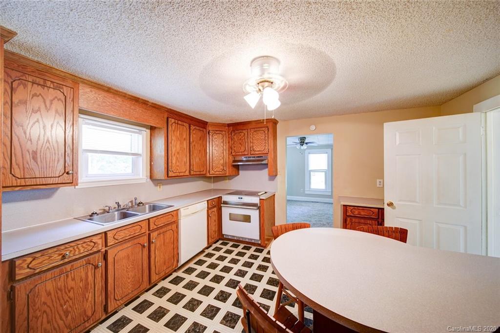 2226 Moose Road Kannapolis, NC 28083 - Photo 16 of 43 Gallery Image 16