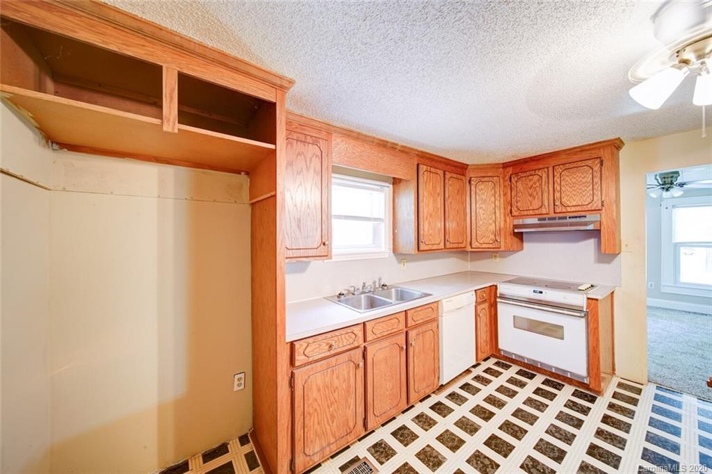 2226 Moose Road Kannapolis, NC 28083 - Photo 17 of 43 Gallery Image 17