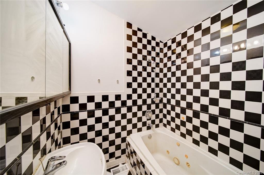 2226 Moose Road Kannapolis, NC 28083 - Photo 32 of 43 Gallery Image 32