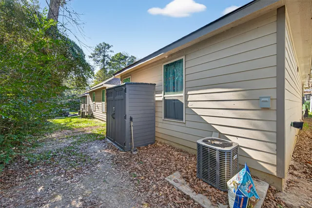 $1,395 | 12004 Canal Street, Willis, TX 77318