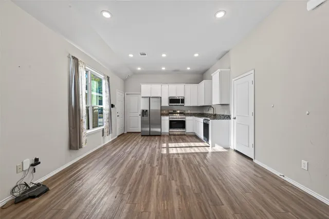 $1,395 | 12004 Canal Street, Willis, TX 77318