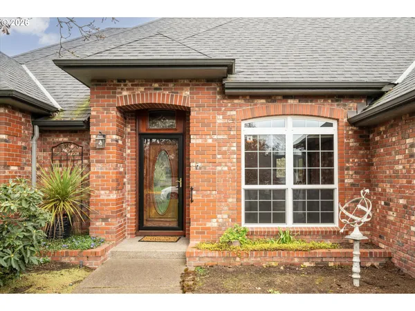 $675,000 | 1424 Wimbledon Place, Springfield, OR 97477