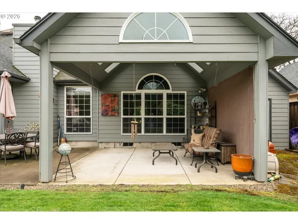 $675,000 | 1424 Wimbledon Place, Springfield, OR 97477