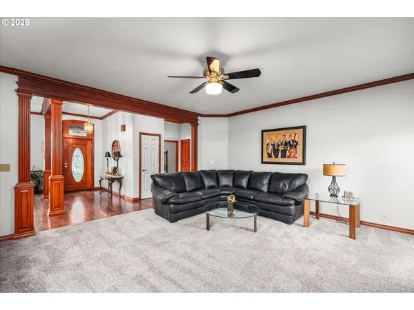 $675,000 | 1424 Wimbledon Place, Springfield, OR 97477