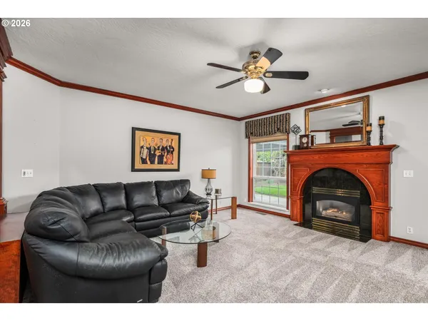 $675,000 | 1424 Wimbledon Place, Springfield, OR 97477