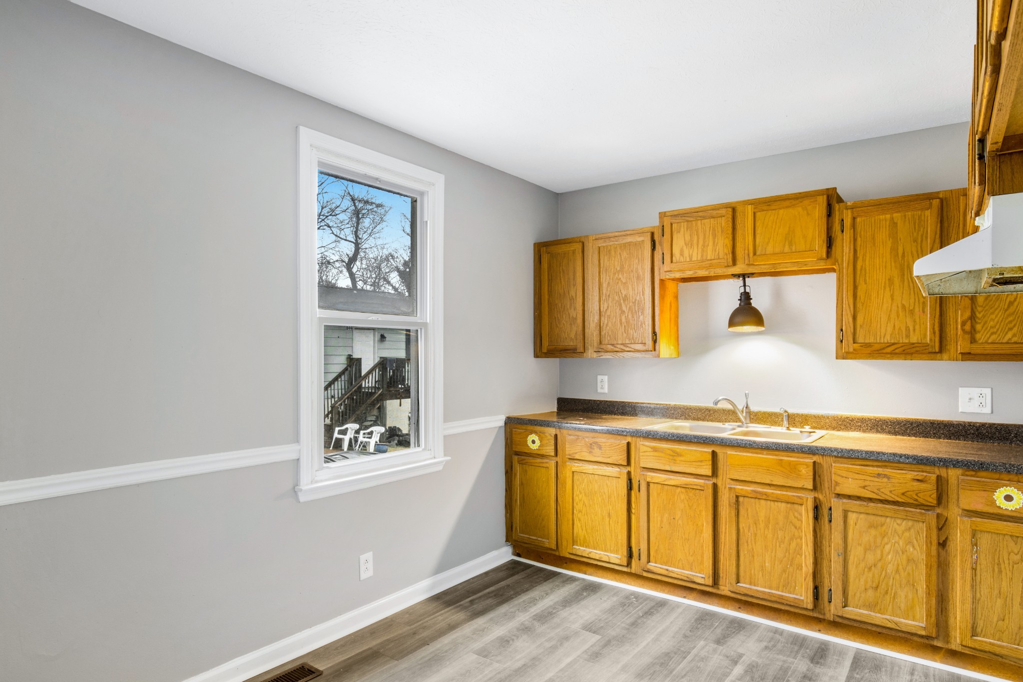 838 Circle Drive Springfield, TN 37172 - Photo 7 of 9