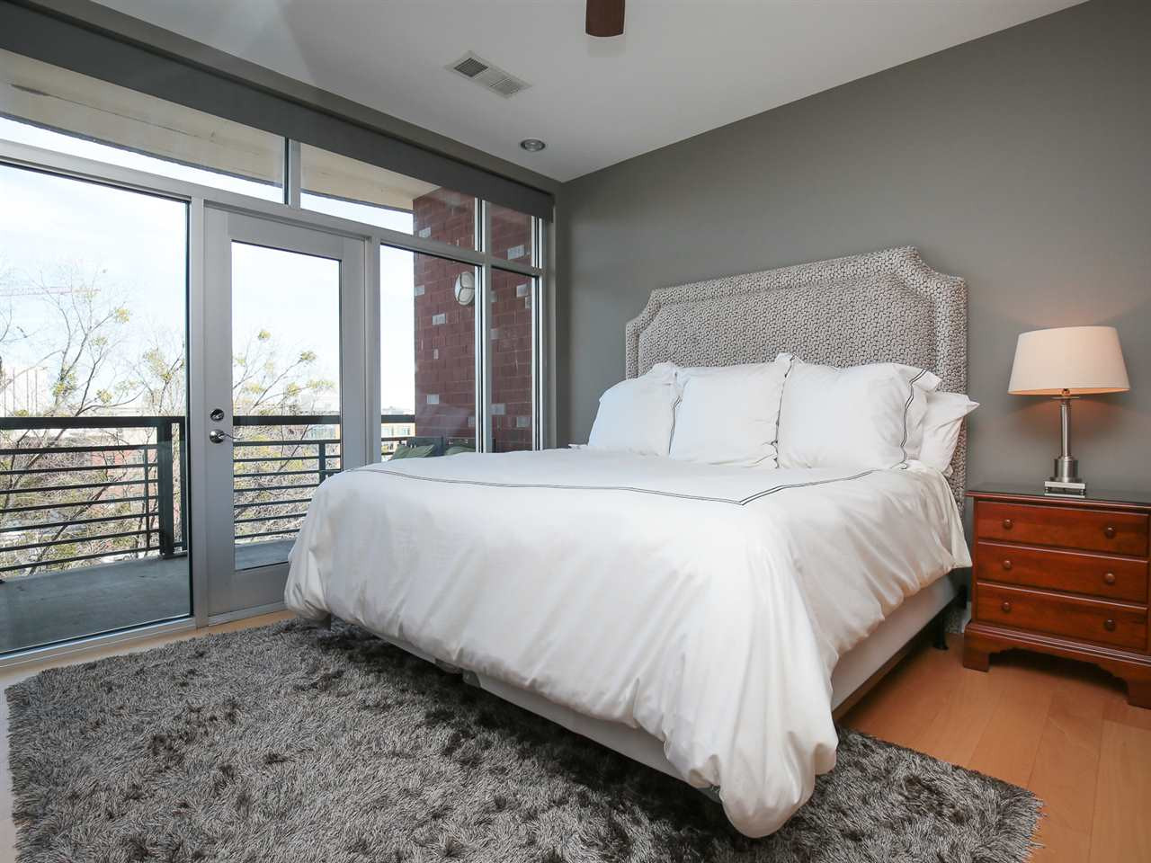 618 North Boylan Avenue, Unit 710 Raleigh, NC 27603 - Photo 6 of 22 Master Bedroom