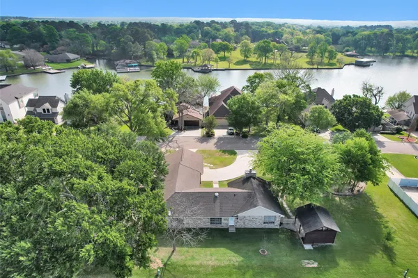 $379,000 | 6878 Kingston Cove Lane, Willis, TX 77318
