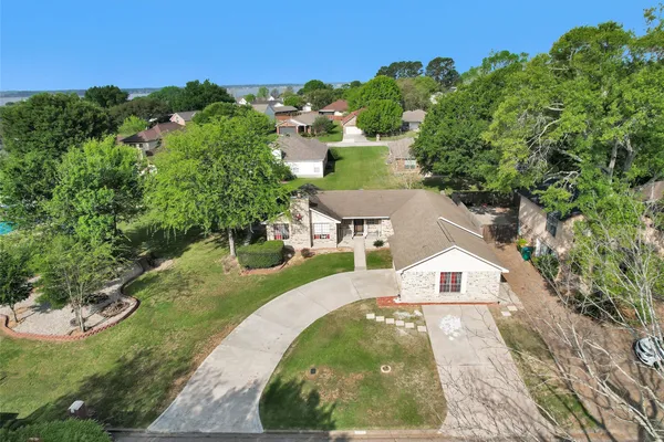 $379,000 | 6878 Kingston Cove Lane, Willis, TX 77318