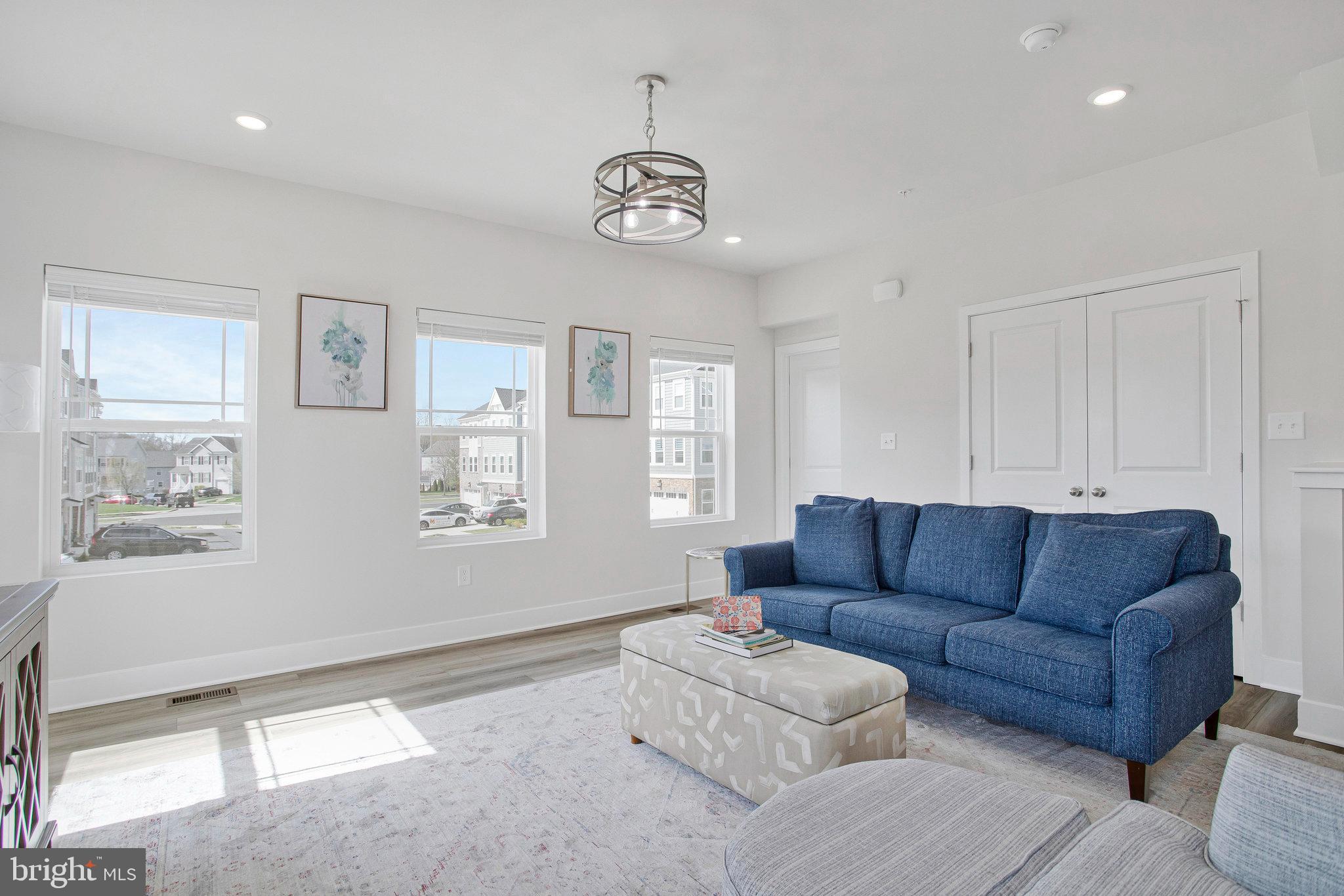 334 Sweetbay Road Essex, MD 21221 - Photo 10 of 23 Gallery Image 10
