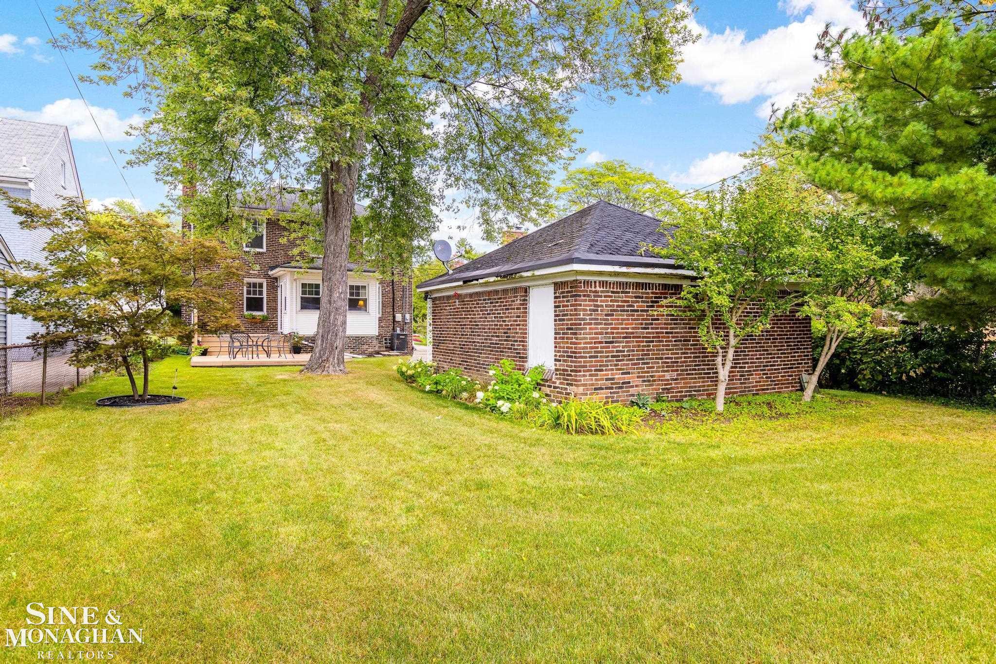 787 Lincoln Road Grosse Pointe, MI 48230 - Photo 25 of 31 50124065-24.JPG