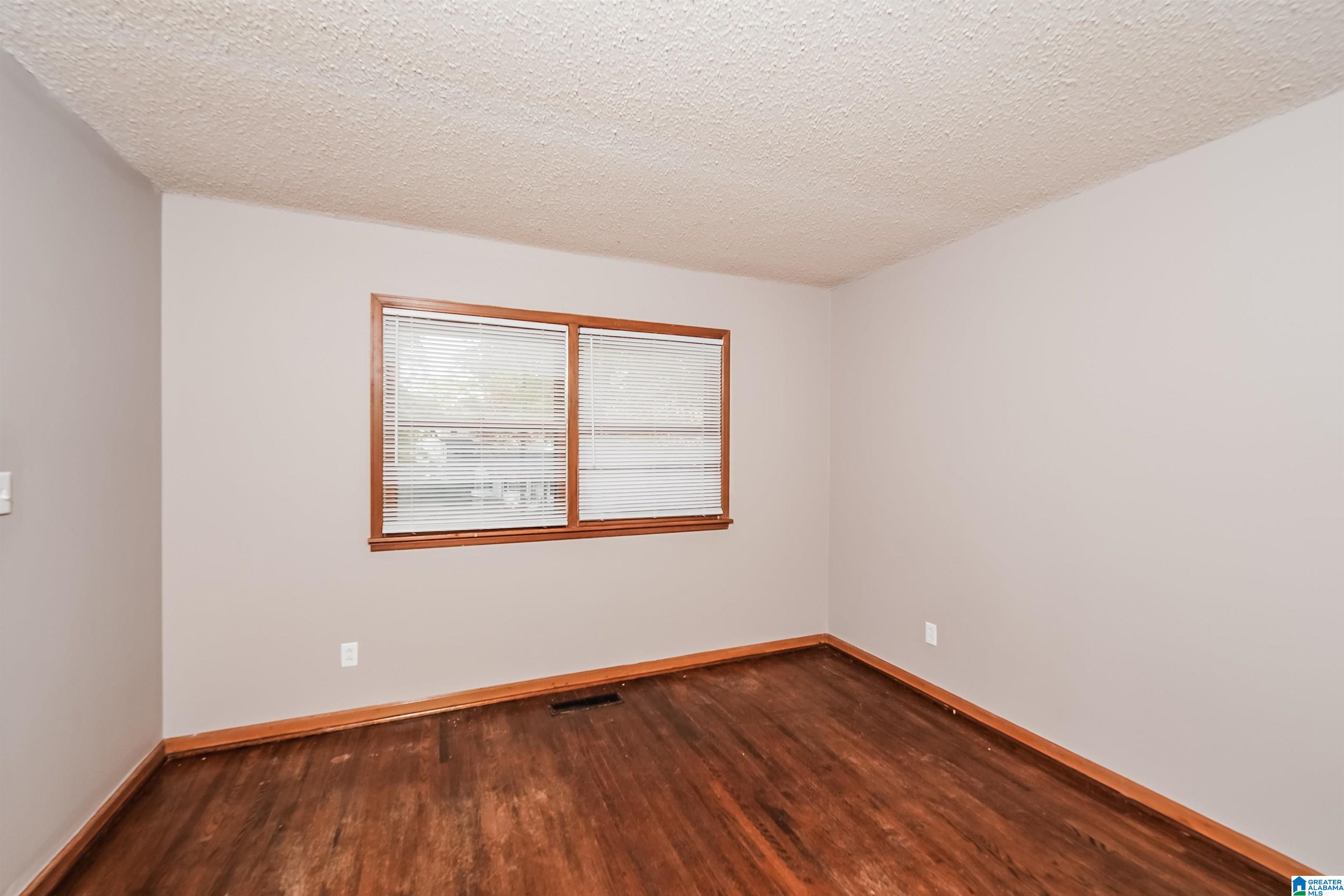 2213 Tal Brook Road Birmingham, AL 35216 - Photo 13 of 15