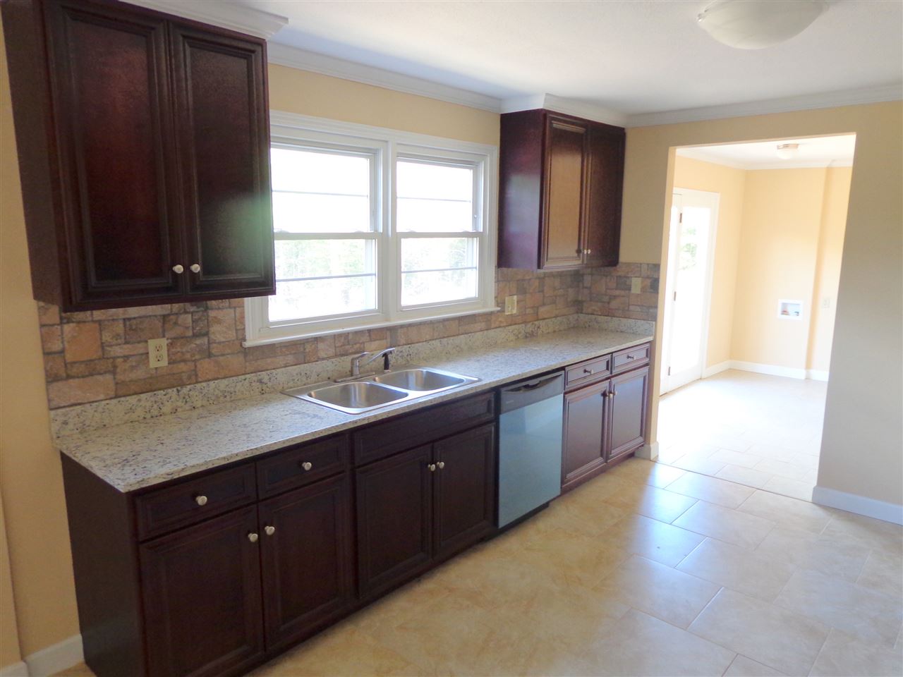 1615 Blackstock Road Pauline, SC 29374 - Photo 3 of 18 Gallery Image 3