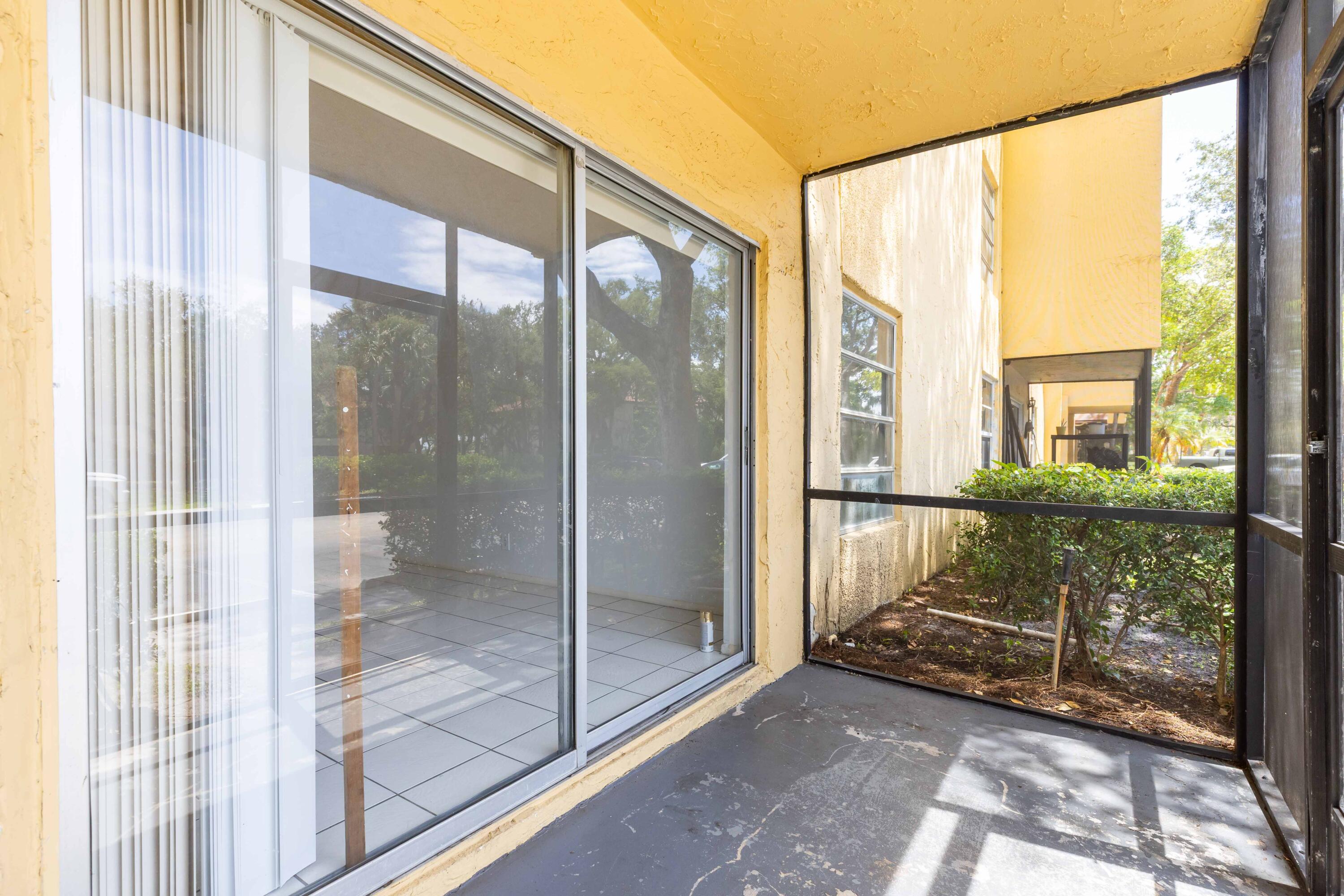 490 Northwest 20th Street, Unit 1050 Boca Raton, FL 33431 - Photo 17 of 23 Porch