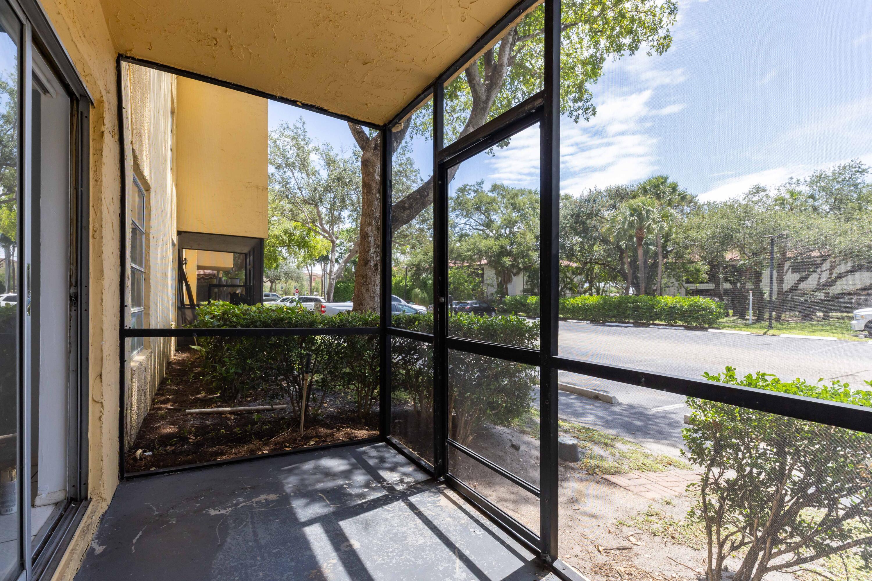 490 Northwest 20th Street, Unit 1050 Boca Raton, FL 33431 - Photo 18 of 23 Porch