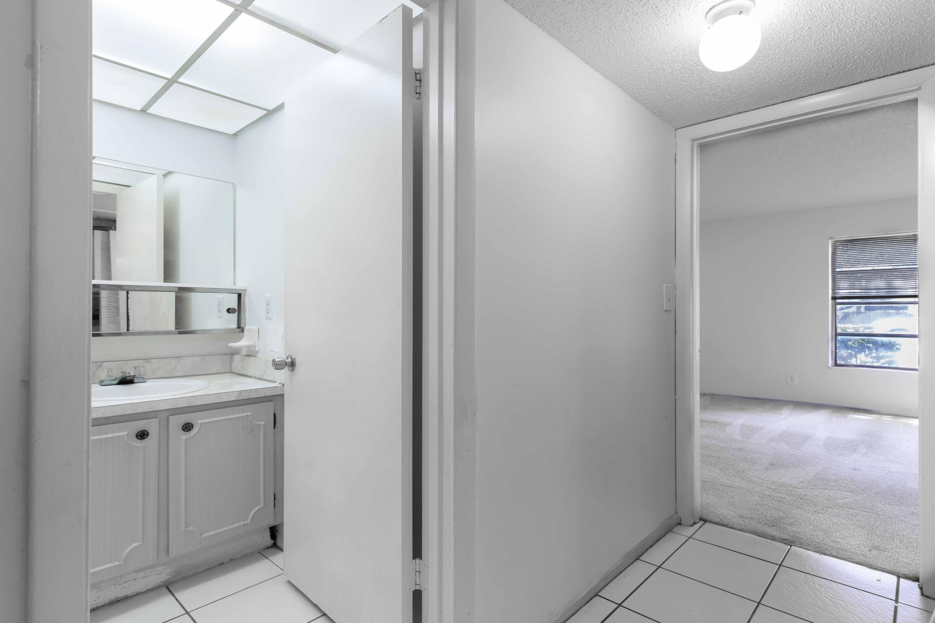 2nd Bed and Bath