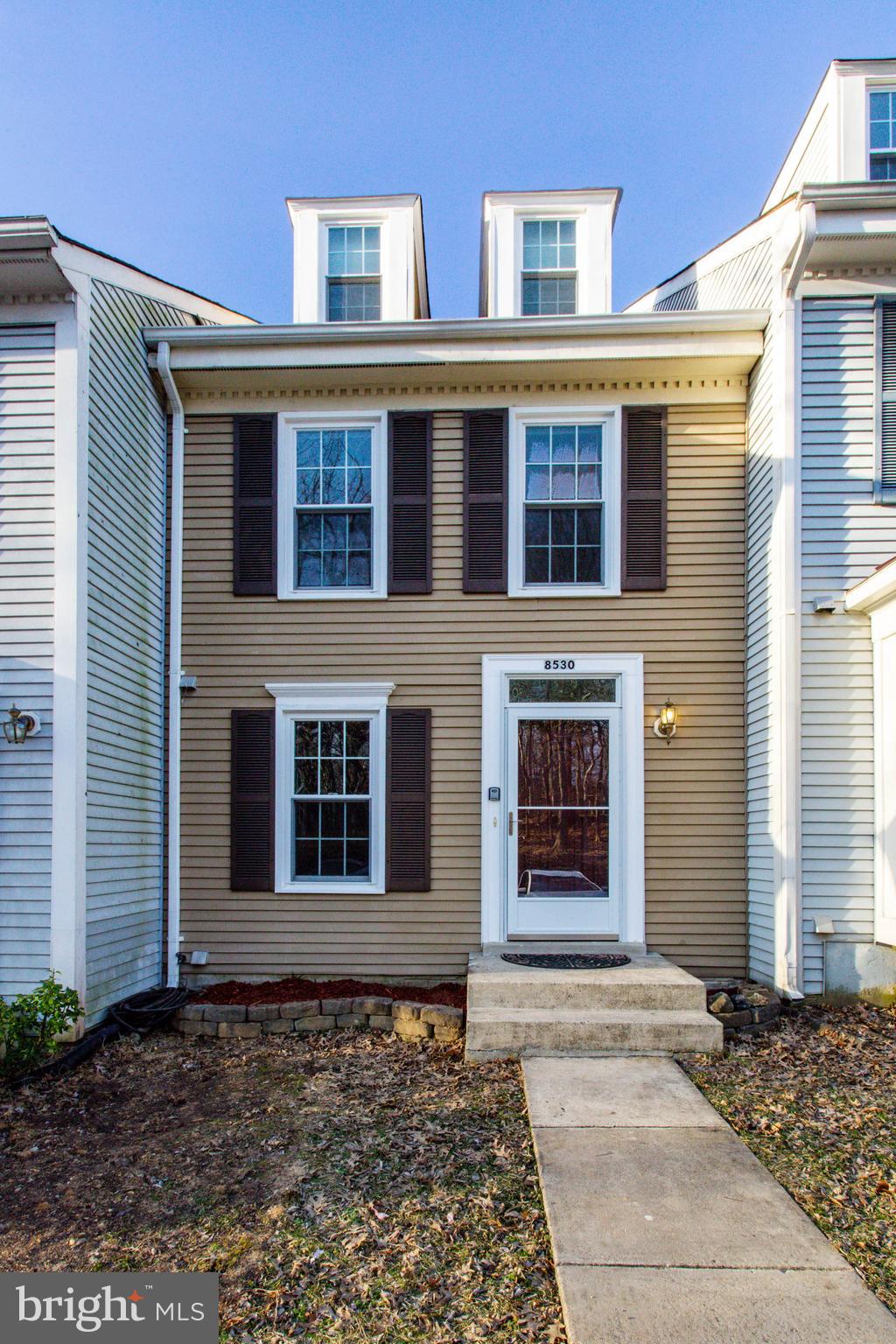 8530 Laurel Oak Drive Springfield, VA 22153 - Photo 2 of 24 Gallery Image 2