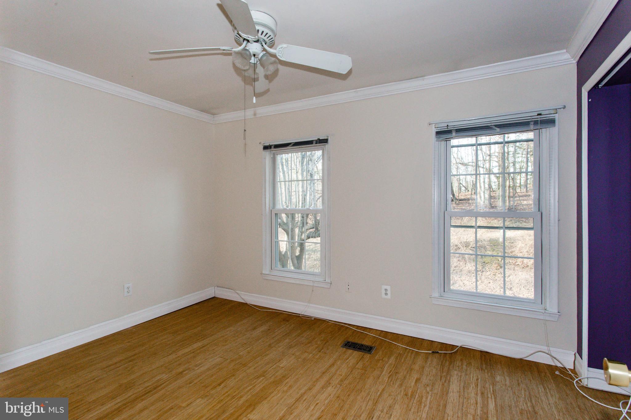8530 Laurel Oak Drive Springfield, VA 22153 - Photo 17 of 24 Gallery Image 17