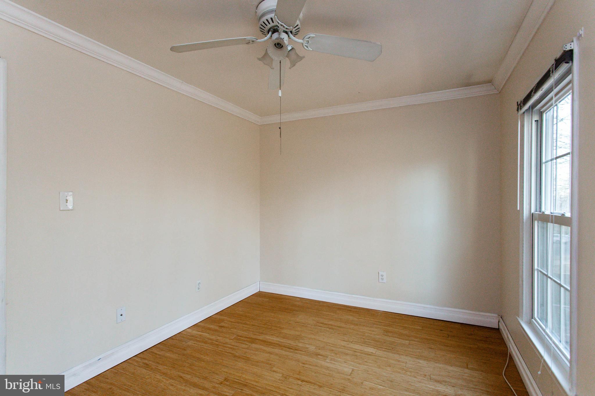 8530 Laurel Oak Drive Springfield, VA 22153 - Photo 19 of 24 Gallery Image 19