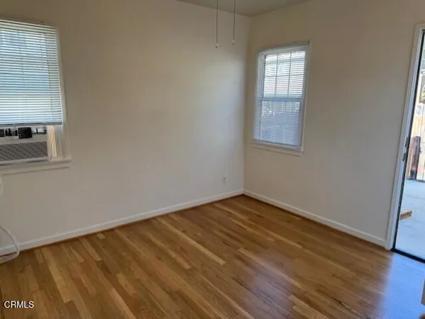 $3,100 | 2513 1/2 Foothill Boulevard, La Crescenta, CA 91214