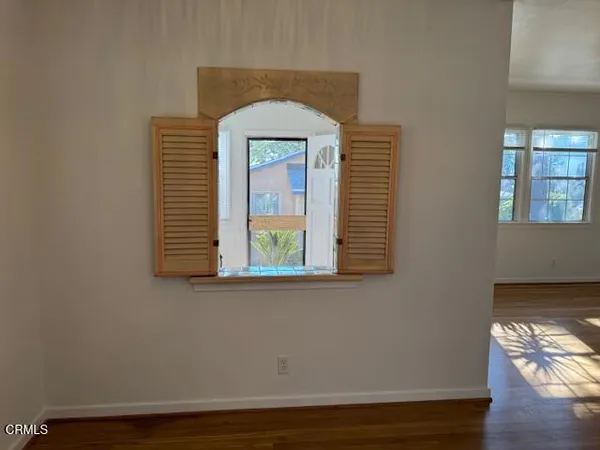 $3,100 | 2513 1/2 Foothill Boulevard, La Crescenta, CA 91214