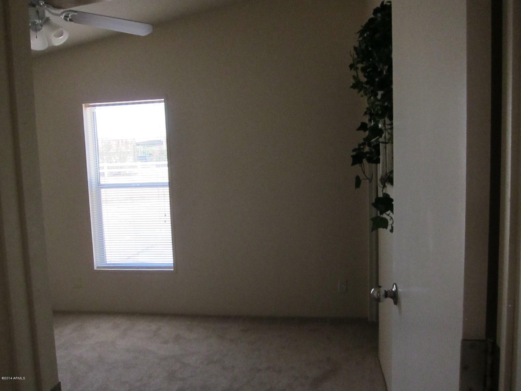 1028 South Bowman Road Apache Junction, AZ 85119 - Photo 7 of 20 2014-07-26 1028 S Bowman Interior 004