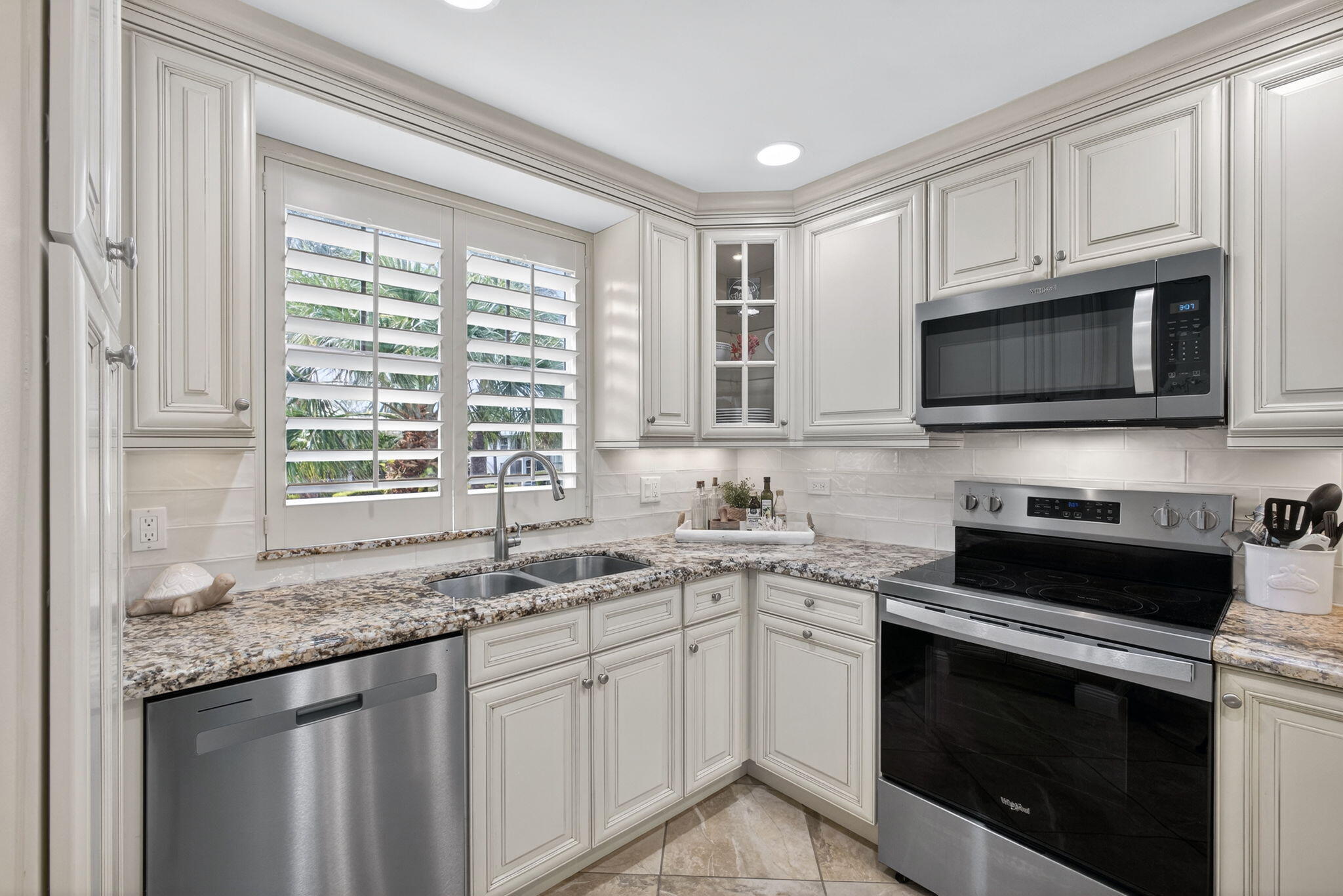 1306 Mainsail Circle Jupiter, FL 33477 - Photo 23 of 61 29-web-or-mls-5D1A8090