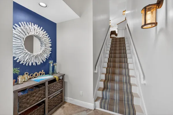 a view of a kitchen and dining room