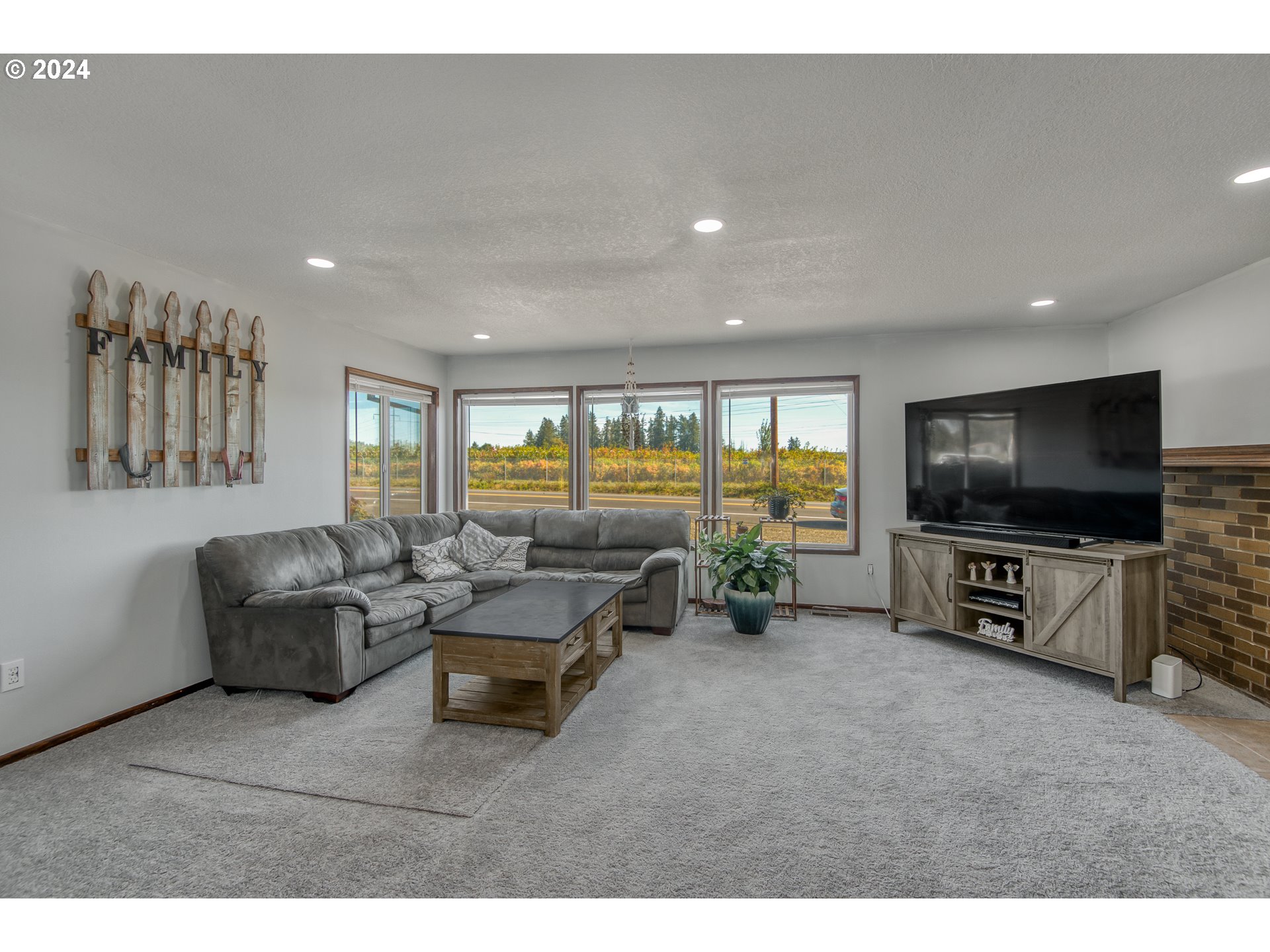 1197 Northwest Martin Road Forest Grove, OR 97116 - Photo 3 of 30 Gallery Image 3