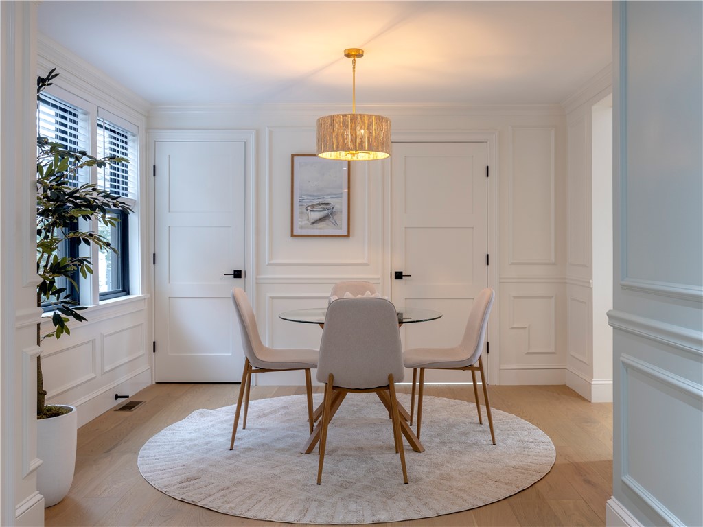 7 Dearborn Street, Unit 1 Newport, RI 02840 - Photo 8 of 14