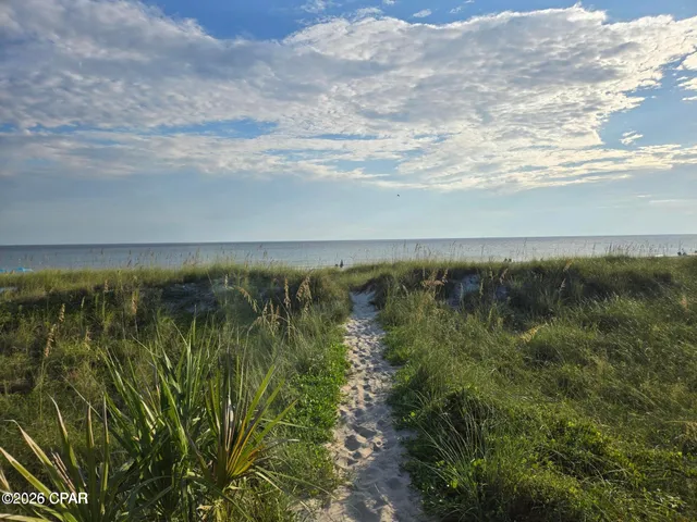 $1,350 | 209 West Toledo Place, Panama City Beach, FL 32413