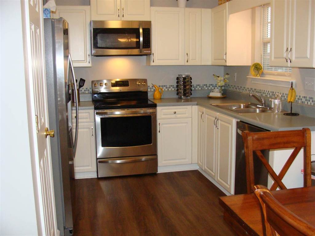 112 Kingsgate Way Anderson, SC 29621 - Photo 10 of 28