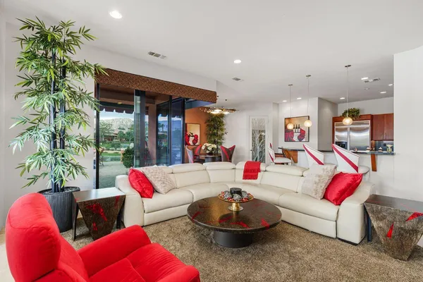 $2,500,000 | 50220 Vía Puente, La Quinta, CA 92253