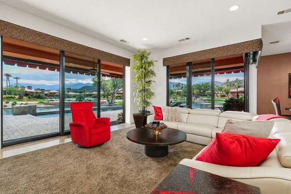 $2,500,000 | 50220 Vía Puente, La Quinta, CA 92253