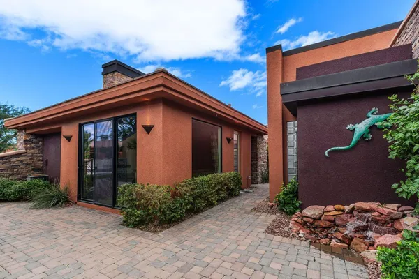 $2,500,000 | 50220 Vía Puente, La Quinta, CA 92253