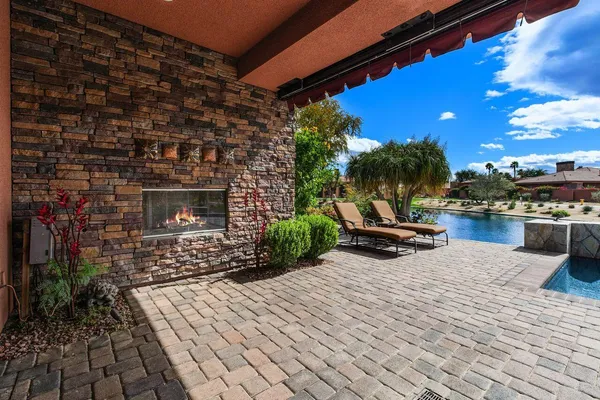 $2,500,000 | 50220 Vía Puente, La Quinta, CA 92253