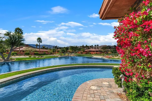 $2,500,000 | 50220 Vía Puente, La Quinta, CA 92253